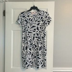 Geometric patterned dress